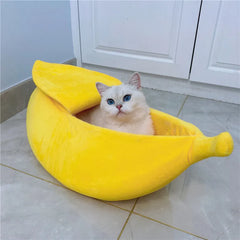 Banana shaped pet bedding for cats and small dogs, cozy nest mat and sleeping bag.