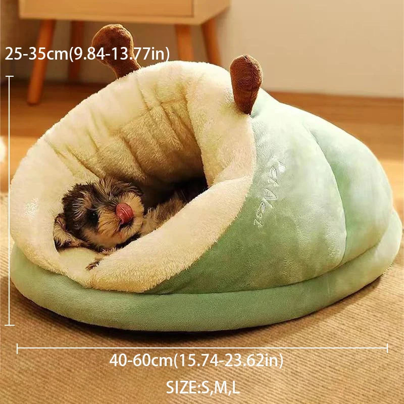 MADDEN small dog kennel bed in slipper shape, warm and breathable pet bed for small dogs and cats.