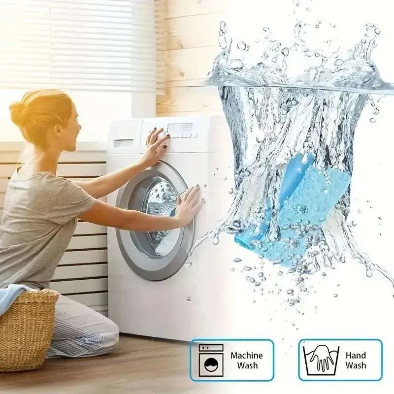 Cooling pet mat being washed, ice silk summer pad, machine washable.