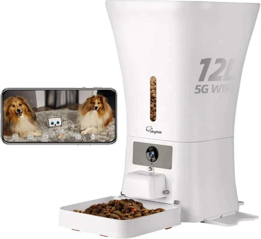 Smart WiFi pet feeder with HD camera, 12L capacity, remote control via smartphone.