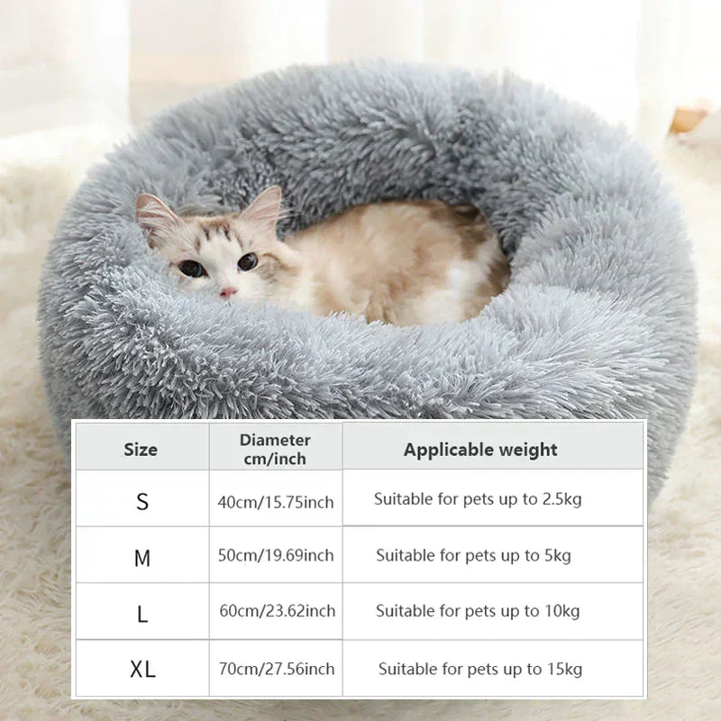 "Round plush pet bed in soft fabric, ideal for keeping pets warm in winter"machine washable dog beds