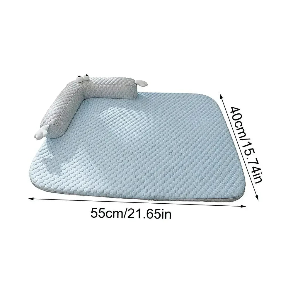"Pet cooling ice pad for dogs and cats, washable and self-cooling for summer comfort"