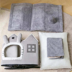 Cozy half-closed dog bed, fluffy and foldable, ideal for puppies and small dogs, easy to store and transport.