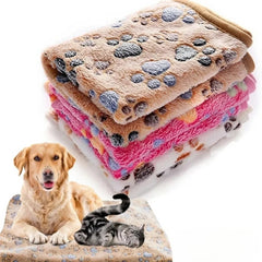 Soft fluffy cartoon pet blanket for cats and dogs, cozy and warm.