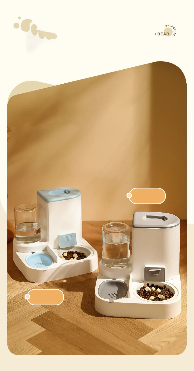 Kimpets automatic pet feeder and water dispenser with large capacity, designed for dry and wet food separation for cats and dogs.