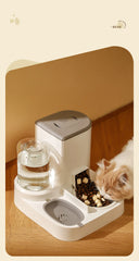 Kimpets automatic pet feeder and water dispenser with large capacity, designed for dry and wet food separation for cats and dogs.